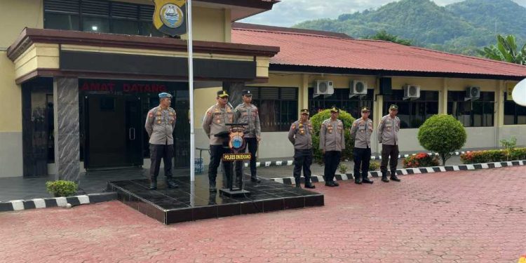 Kapolres Enrekang AKBP Hari Budiyanto Gelar Apel Kesiapan Dalam Rangka Hari Buruh Internasional
