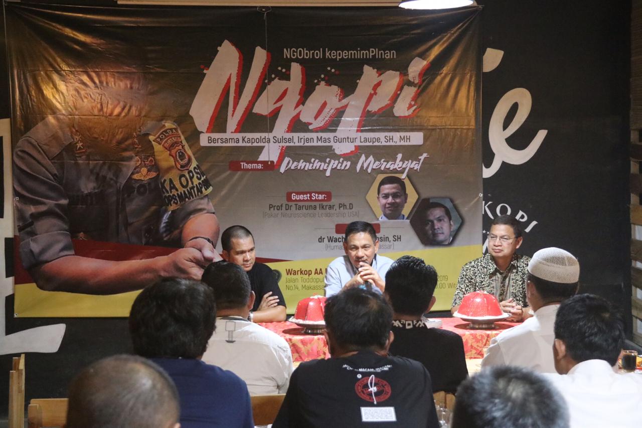 Lihat Keseruan Kapolda Sulsel “Ngopi” Bareng Pakar Neutoscience Leadership USA