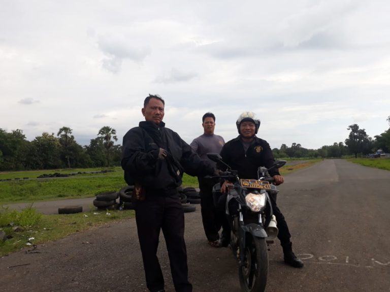 Jaga Kamtibmas Tetap Kondusif, Polsek Labakkang Intensifkan Patroli di Daerah Perkampungan