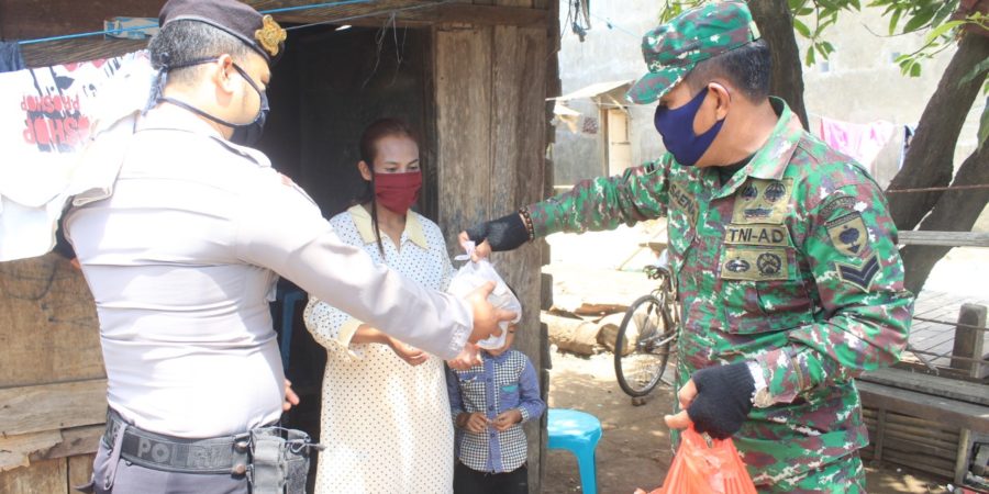 Sudah Sepekan, Polres Gowa dan Kodim Terus Salurkan Makanan kepada Warga Kurang Mampu