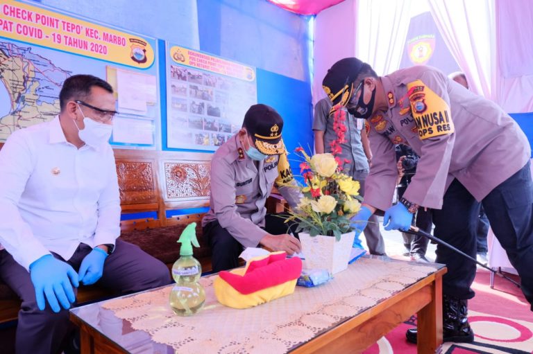 Cek Kesiapan Personel, Kapolda Sulsel Kunjungi Pos Check Point di Takalar
