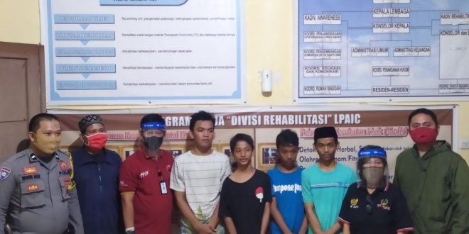 Mabuk Lem, Empat Remaja di Makassar Diamankan Polisi