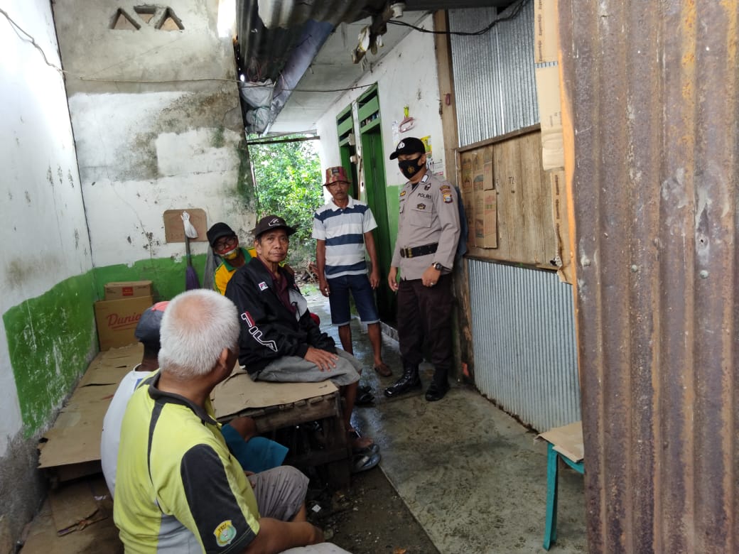 Jaga Kamtibmas Pasar Polsek Marang lakukan Pemantauan