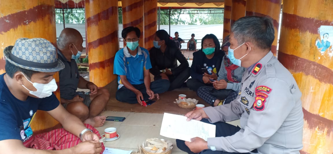 Kapolsek Mengkendek Edukasi Prokes Warga Binaan Yang Akan Melaksanakan Rambu Tuka’
