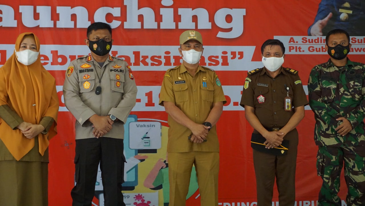 Kapolres Luwu timur hadiri acara Launcing Sulsel kebut vaksinasi dan telemedicine halo dokter