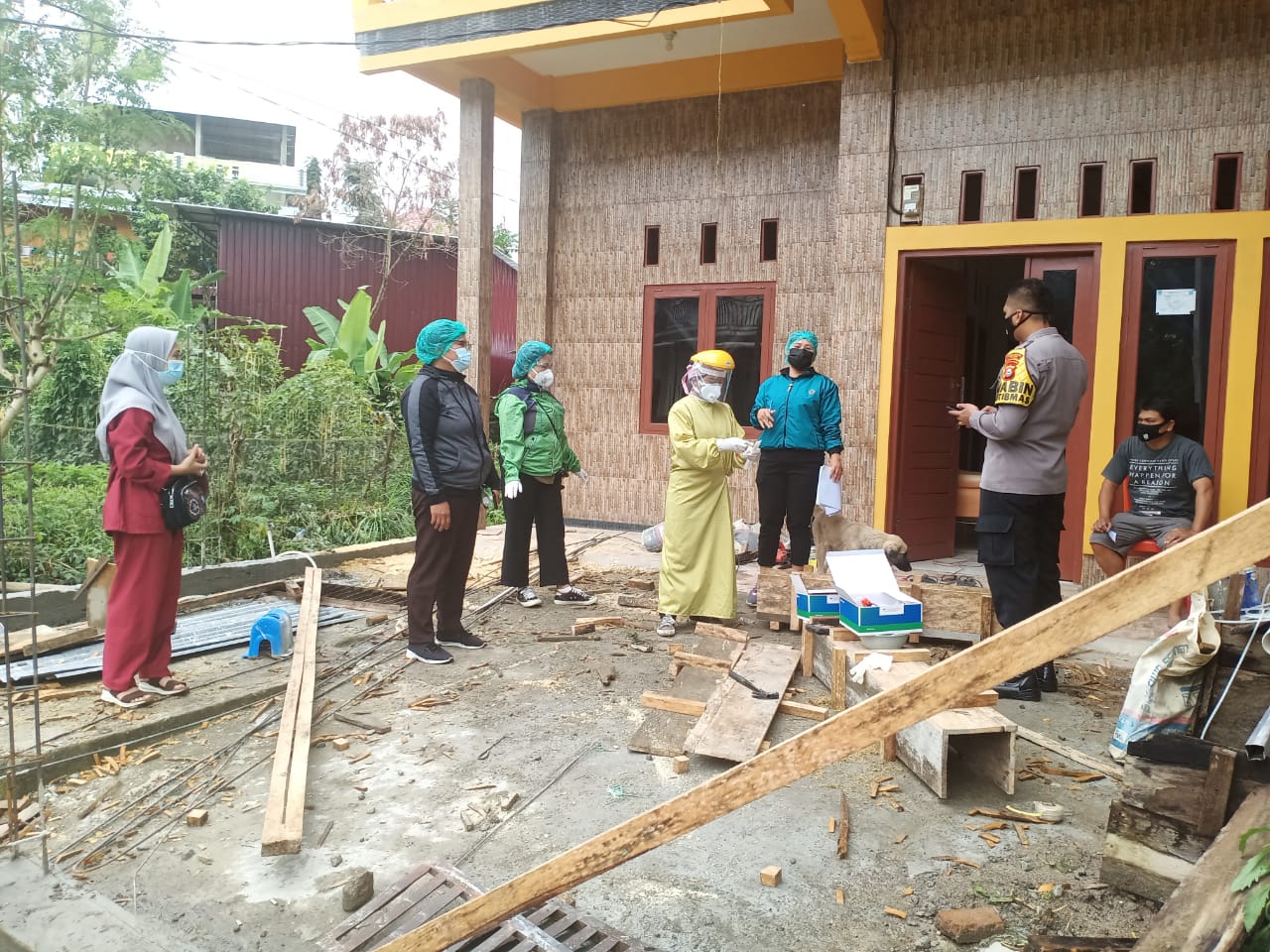 Bhabinkamtibmas Polsek Mengkendek melakukan DDS di wilayah binaan