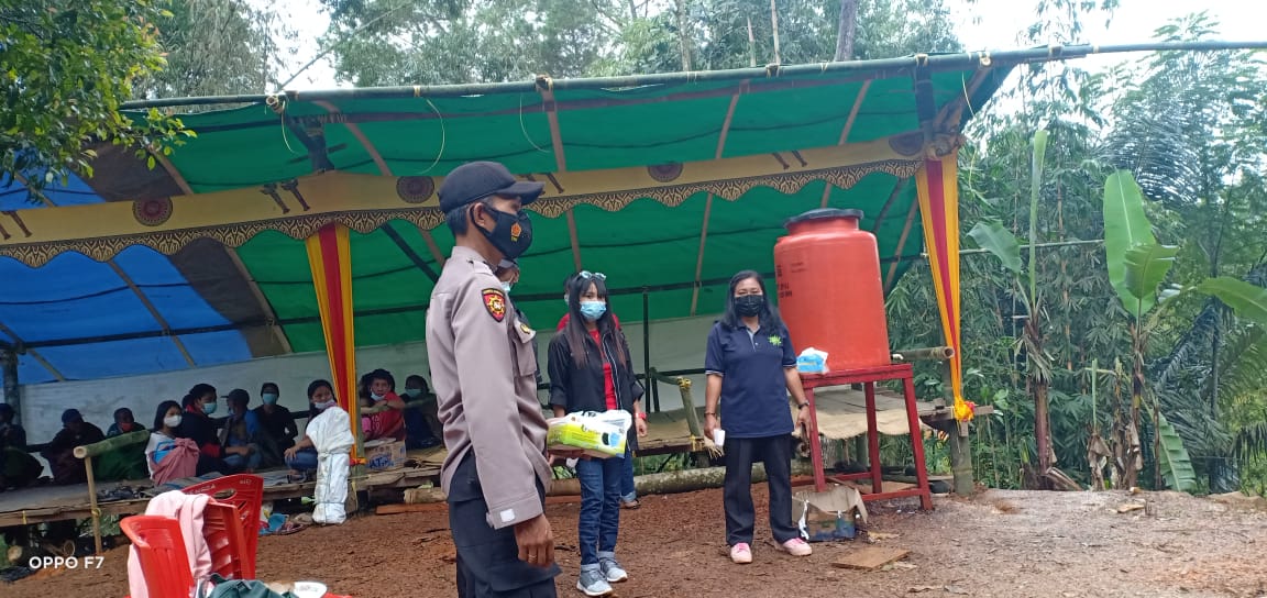 Bhabinkamtibmas Polsek Mengkendek melakukan DDS di wilayah binaan