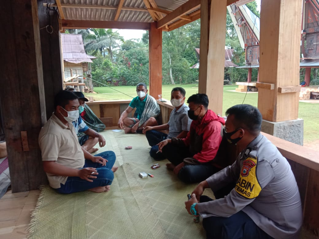 Terapkan 5M, Bhabinkamtibmas menyambangi wilayah Binaan