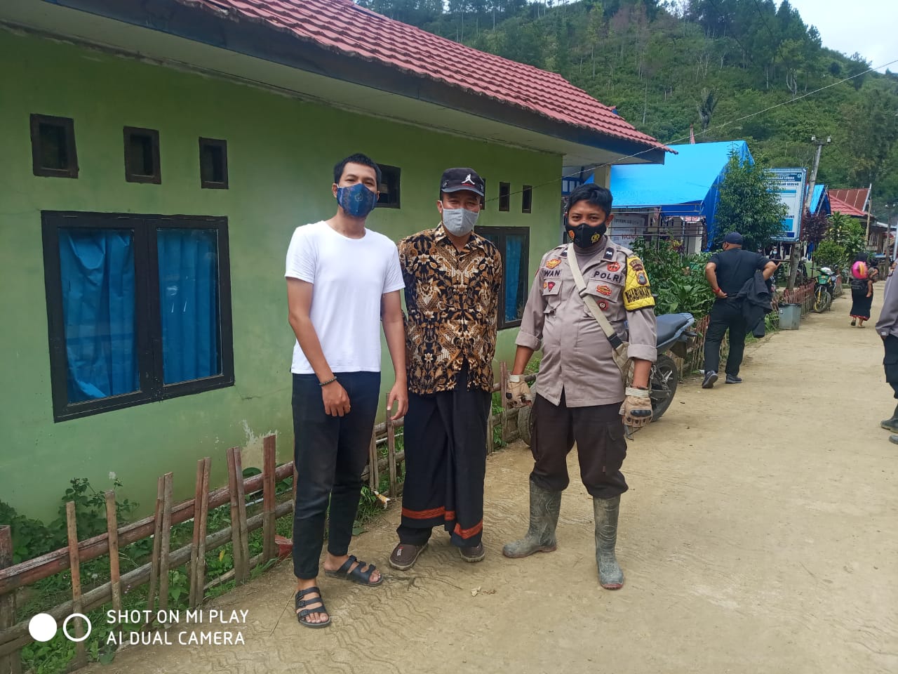 Terapkan 5M, Bhabinkamtibmas menyambangi wilayah Binaan