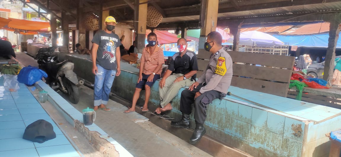 Trecer 3T, Bhabinkamtibmas bersama Babinsa dan PKM Makale melakukan Testing Swab PCR