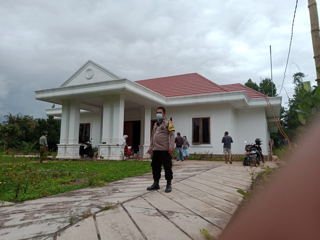 Bhabinkambtimas Polsek Saluputti melakukan sambang di Dusun Pangdo