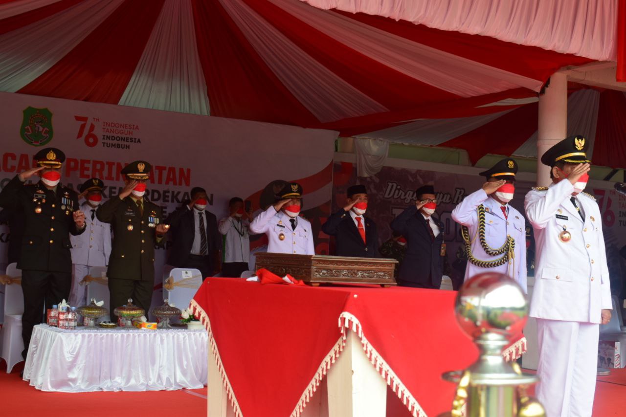 Hari Ini Kapolres Sidrap Hadiri Upacara HUT RI Ke-76