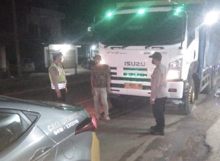 Sambangi Warga Bhabinkamtibmas Polsek Segeri Himbau Protokol Kesehatan