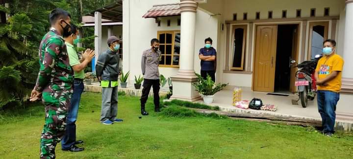 Bhabinkamtibmas Polsek Sangalla melaksankan DDS di wilayah binaan