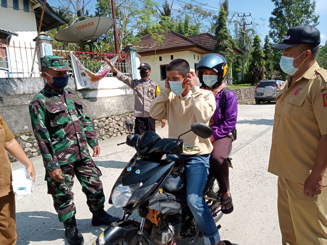 2 Orang Warga Dinyatakan Reaktif Swab Antigen di Pos Pemeriksaan