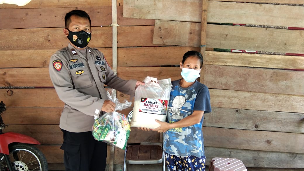 Babinkamtibmas Polsek Sangalla Ingatkan Pentingnya Prokes di wilayah Binaan