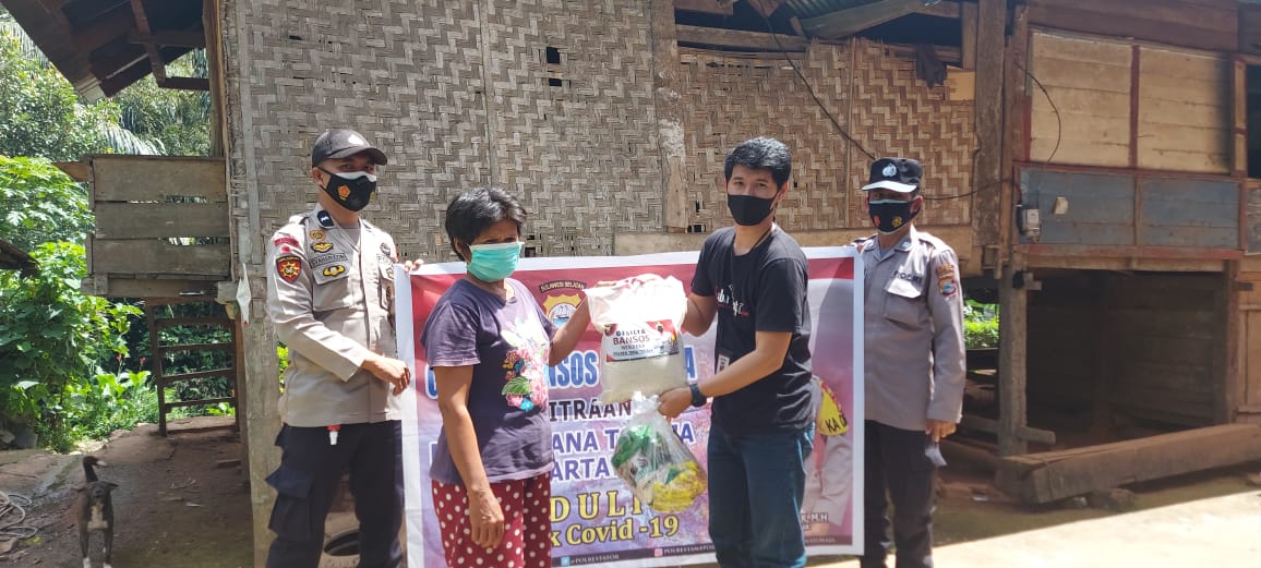 Babinkamtibmas Polsek Sangalla Ingatkan Pentingnya Prokes di wilayah Binaan