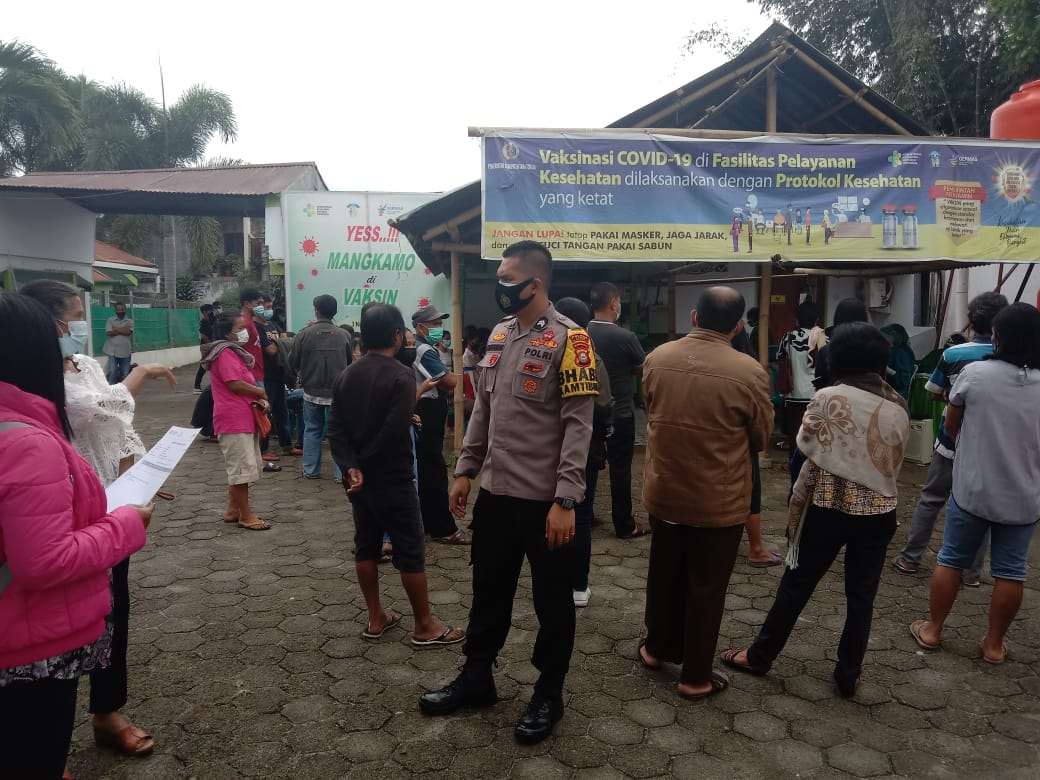 Personil Polsek Sangalla Mediasi Kesalapahaman di Lembang Tokesan