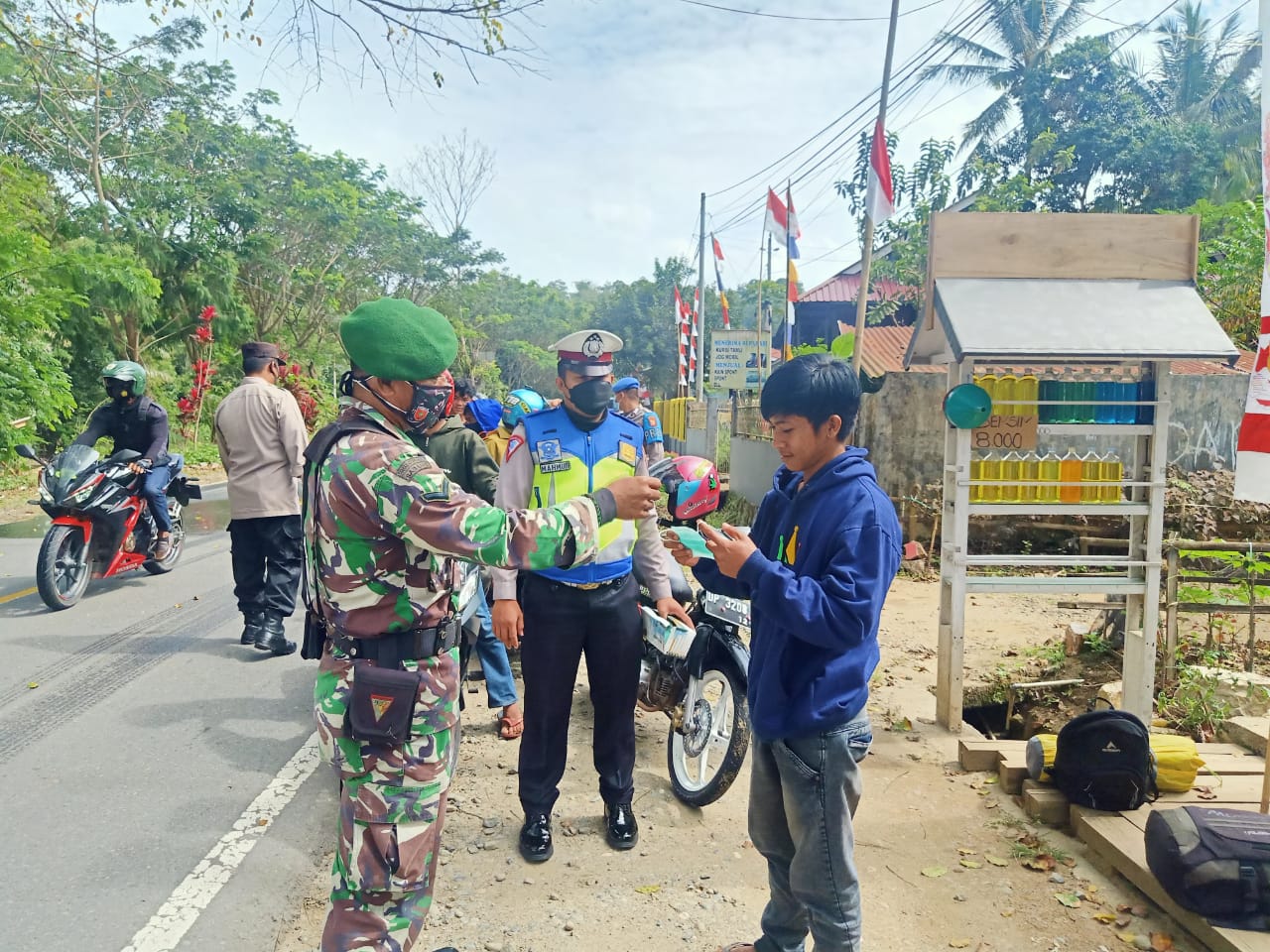 Bhabinkamtibmas Koordinasi Rencana Pelaksanaan acara pemakaman warga binaan’