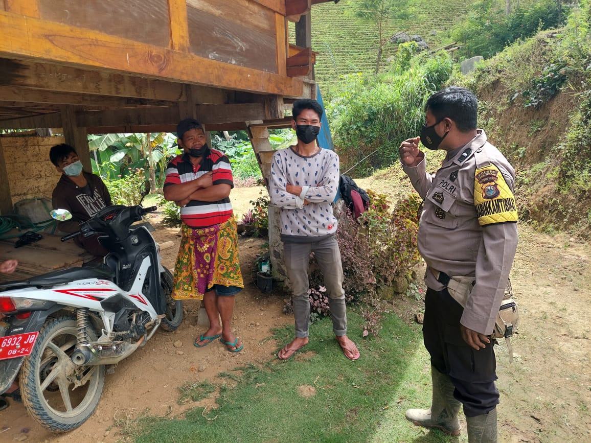 Bhabimkamtibmas Aipda Ridwan Melakukan sambang ke Wilayah Binaan