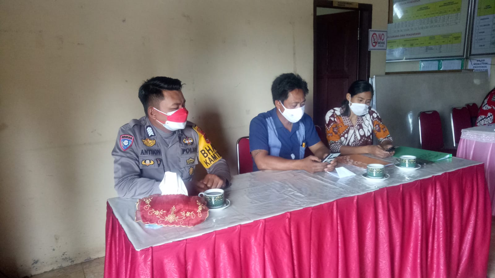 Bhabinkamtibmas pengawasan penyaluran BLT- DL tahap I – VIII tahun 2021
