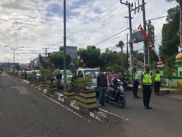 Detik-Detik Proklamasi, Satlantas Polresta Bone Stop Aktifitas Dijalan selama 3 Menit