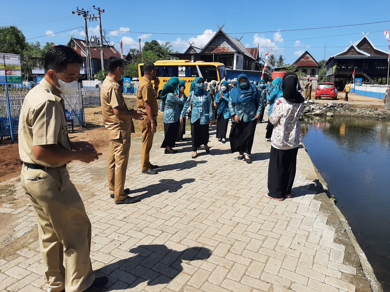 Bhabinkamtibmas Polsek Segeri Amankan Lomba Penilaian PKK di Kelurahan Bawasalo