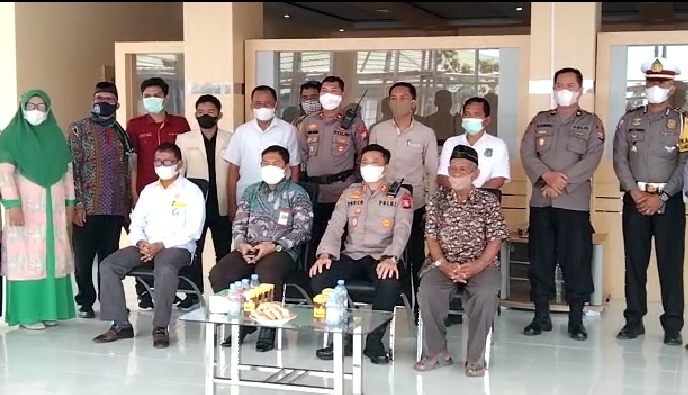 Jalin Hubungan Baik, Kapolres Sidrap Silaturahmi Rektor UNM Rappang