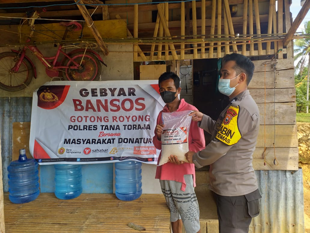 Petugas Tracer PKM Bersama Bhabinkamtibmas Dan Babinsa Sambang Tracing