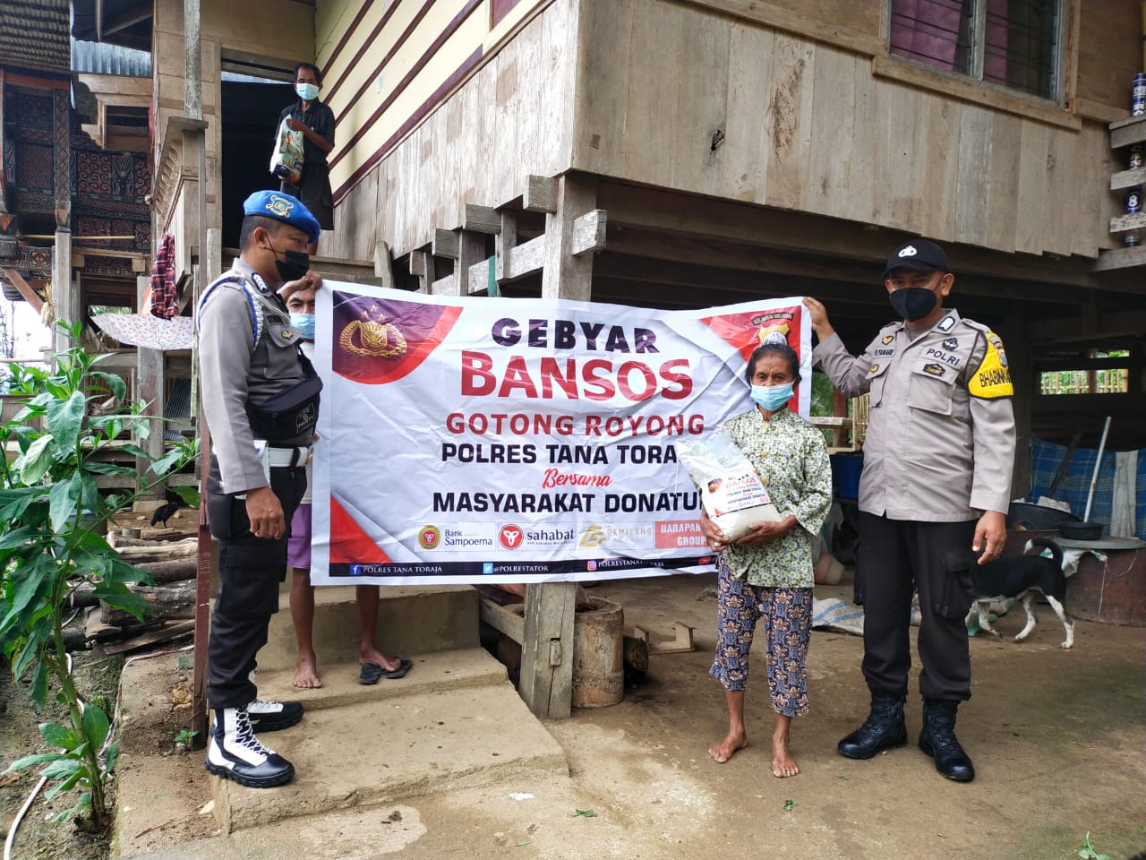 Bhabikamtibmas Polsek Sangalla Sambangi gereja wilaya sangalla