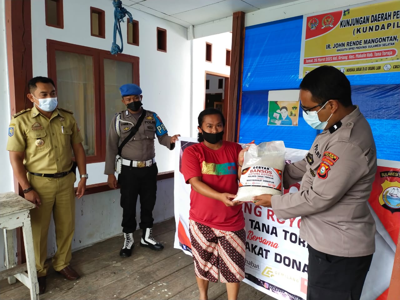 Bhabikamtibmas Polsek Sangalla Sambangi gereja wilaya sangalla