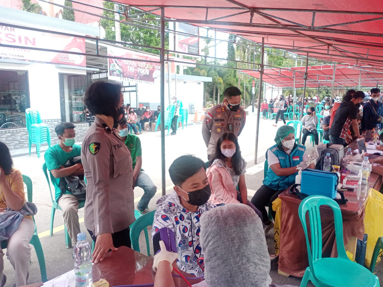 Bhabinkamtibmas Sambang Ke Rumah Warga Di Lembang Lipungan Tanete