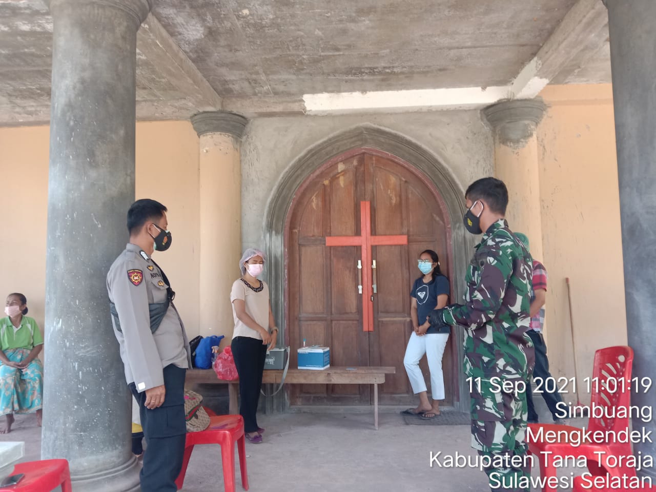 Bhabinkamtibmas Intensifkan sambangi Lembang Ke’pe’ Tinoring
