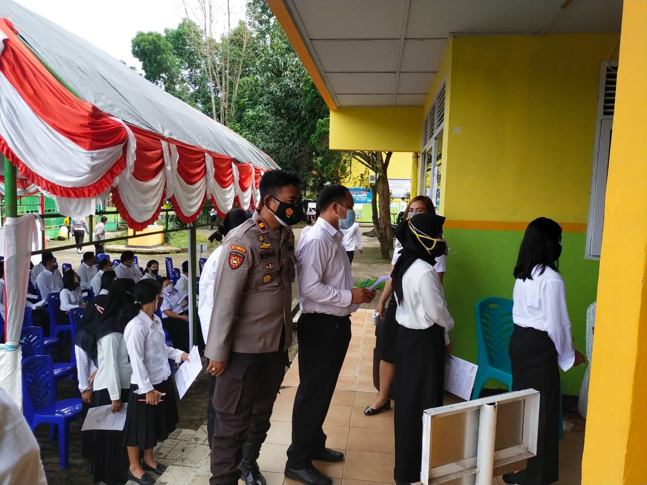 Bhabinkamtibmas Intensifkan sambangi Lembang Ke’pe’ Tinoring