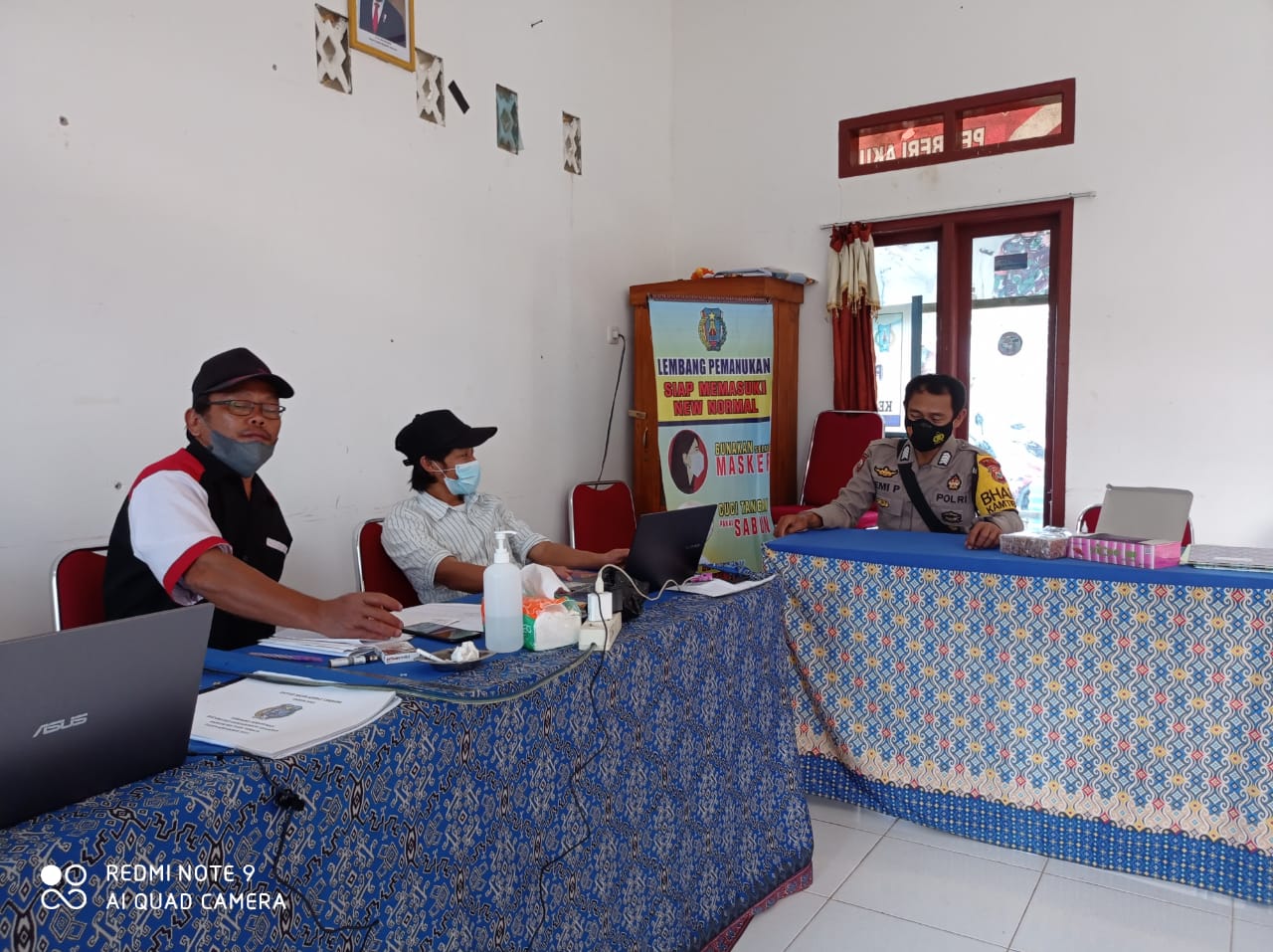 Bhabinkamtibmas bersama Tim Tracer 3T PKM Batusura’ Melakukan Tracing