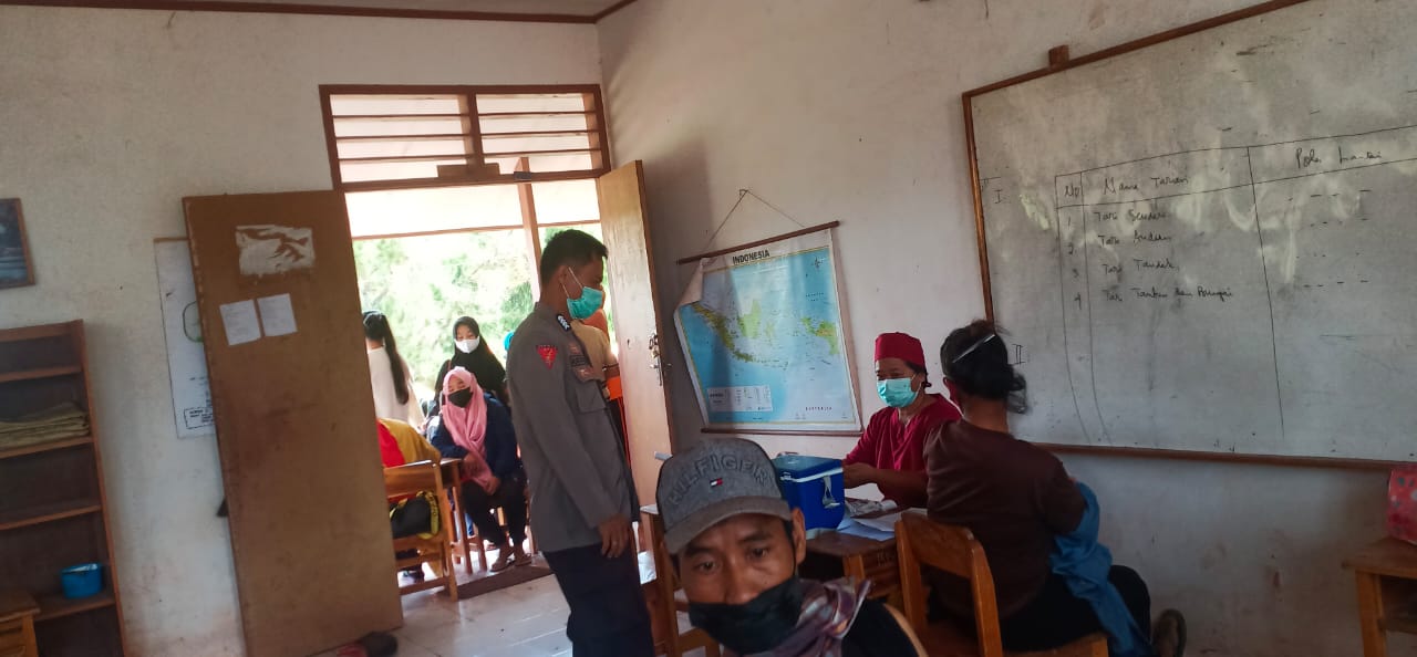 Door to door, Bhabinkamtibmas Sambang Ke Kantor Lembang