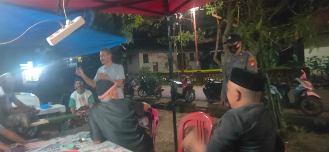 Tekan Penyebaran Covid-19 Polsek Marang Laksanakan Patroli Dialogis Malam