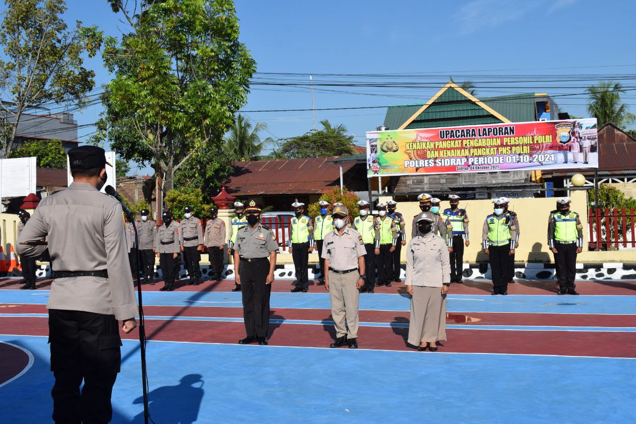 Polres Sidrap Gelar Upacara Kenaikan Pangkat Pengabdian Dan Kenaikan Pangkat PNS Polri