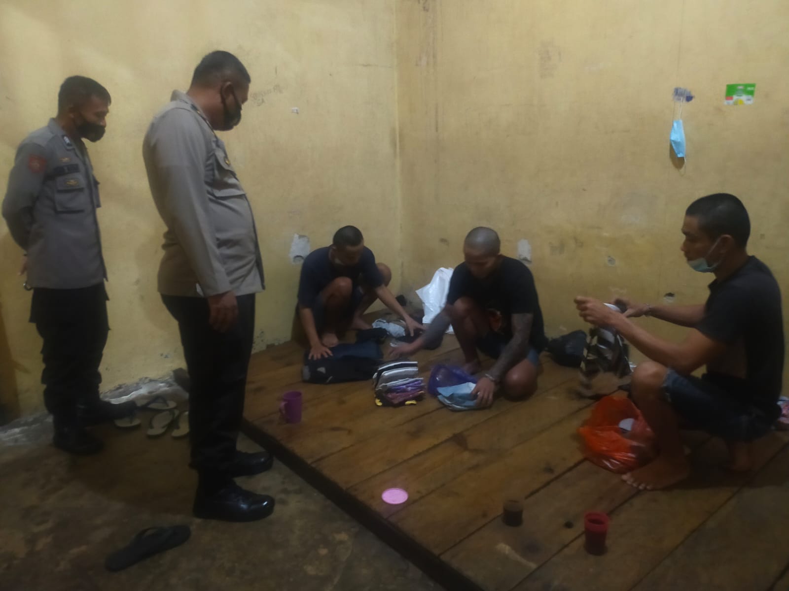 Sat Tahti Pemeriksaan Ruang,Barang Tahanan Dan Orang Tahanan Serta Olahraga