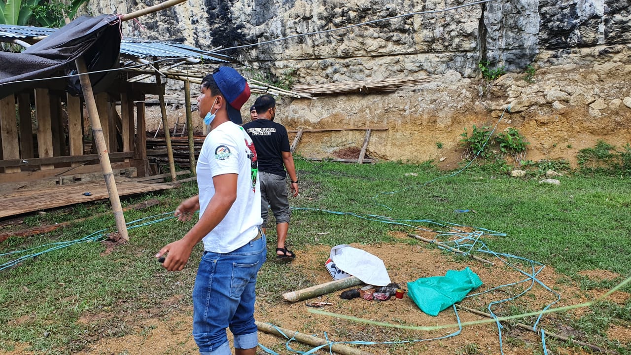 Pendampingan Bhabinkamtibmas pengawasan Vaksinasi door to door
