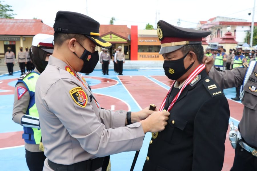 Upacara Pelepasan