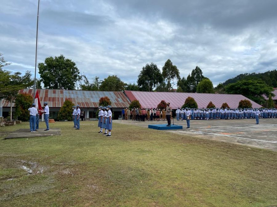 Kapolsek Mengkendek koordinasi dengan panitia pelaksana kamp Natal PPGT
