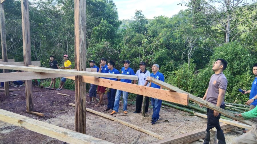 Bhabinkamtibmas Edukasi dan Pengawasan kepatuhan Prokes