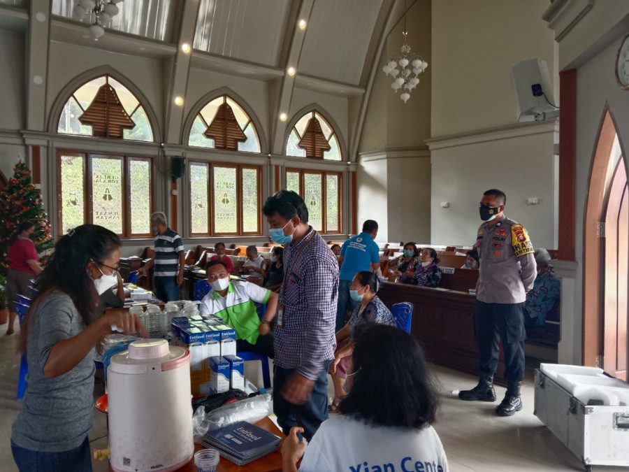 Bhabinkamtibmas Edukasi dan Pengawasan kepatuhan Prokes