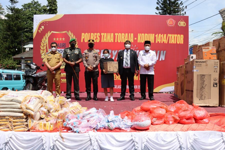 Bhabinkamtibmas pemantauan Protokol Kesehatan Cegah Covid-19 Jelang acara Nikah