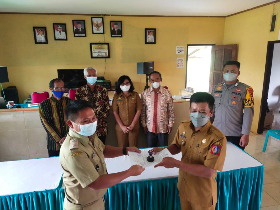 Kapolsek Makale IPTU BUNGA SALU pimpin pengamanan Natal GBI SOLA GRACIA