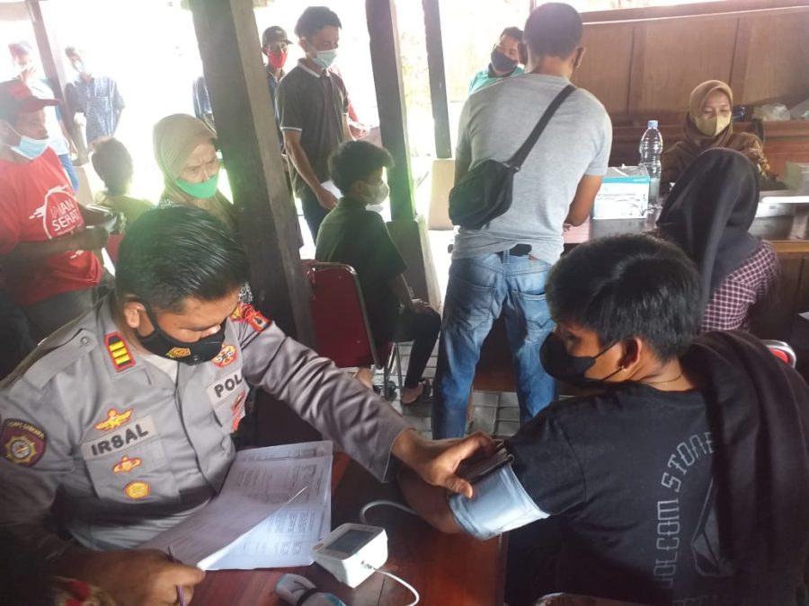 Putus Penyebaran Covid-19, Polsek Maritengngae dan Panca Lautang Aktif Gairahkan Vaksin Herd Immunity