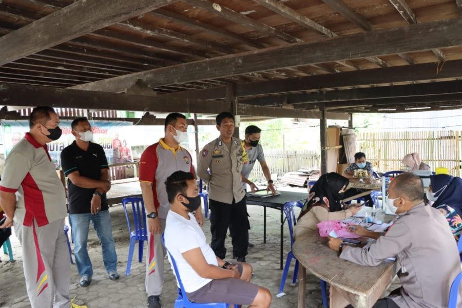 Upaya Percepatan Vaksinasi, Polres Sidrap Jemput Bola
