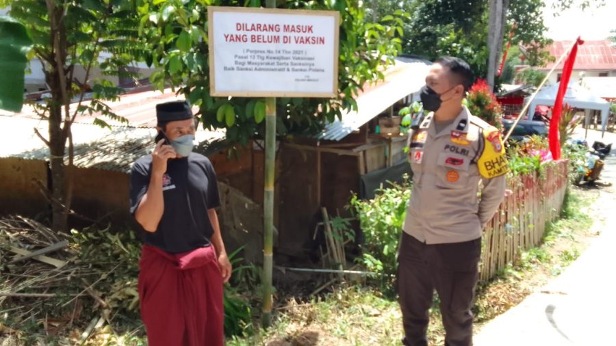 Personil Polsek Sangalla pengawasan penerapan protokol kesehatan