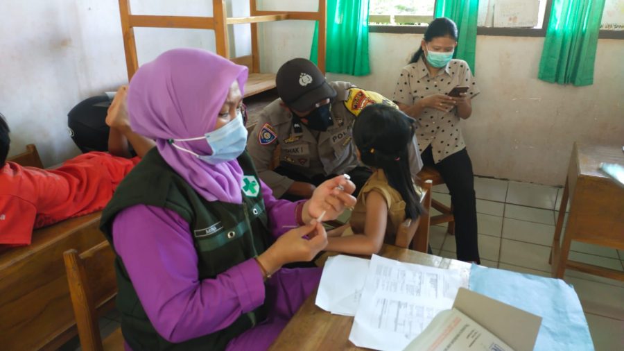Kapolsek Makale menghadiri Musrenbang TA 2023 di Kantor Lembang Pa’buaran